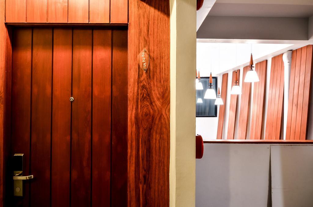 Lap Roi Karon Beachfront By Shanaya Exterior foto